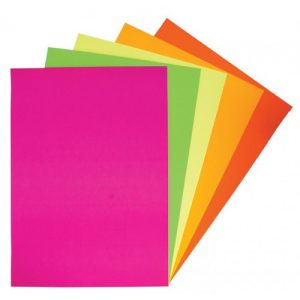 נייר זוהר במגוון צבעים בגודל חצי גיליון. ברכישת 3 יח’ ב 8.90 ש”ח